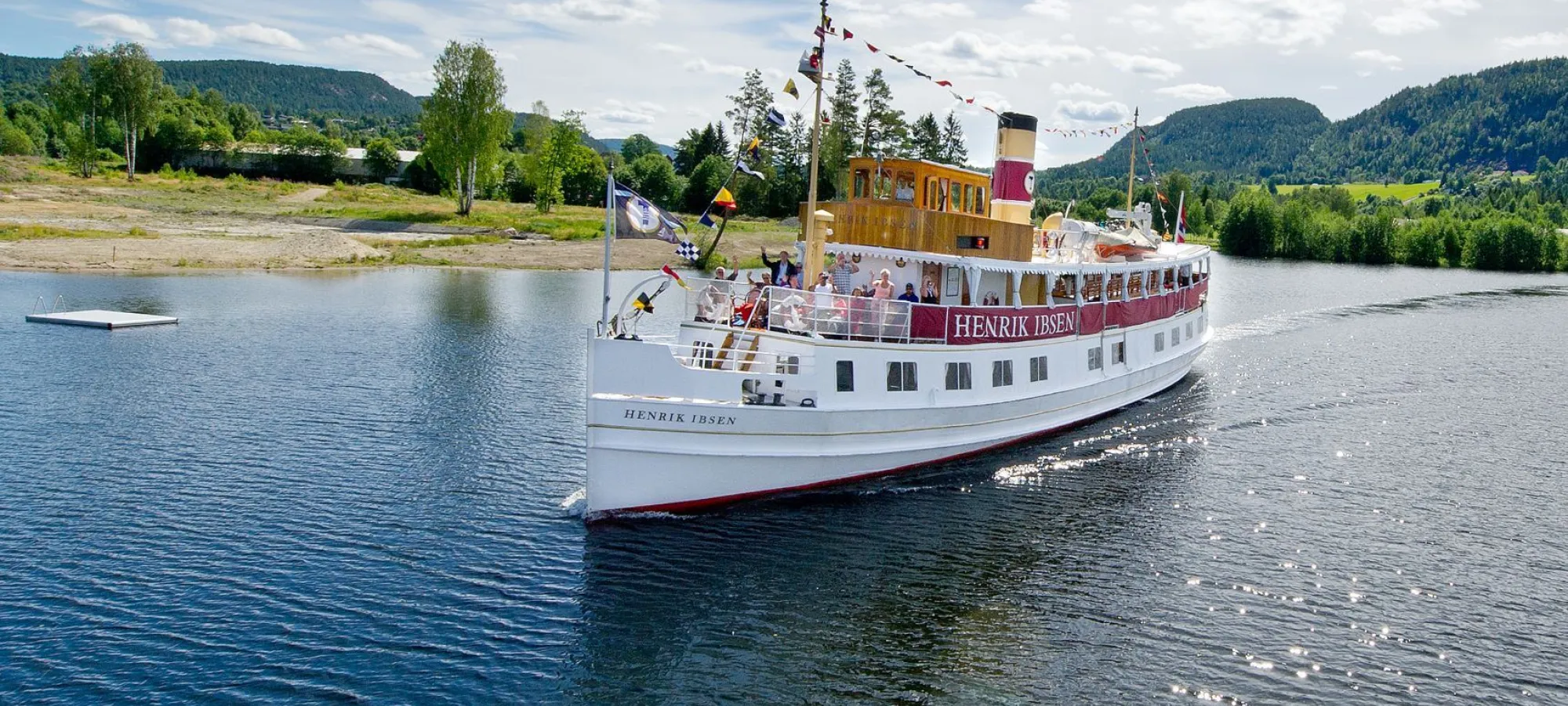 Dalen Hotel - cruise from Ulefoss locks