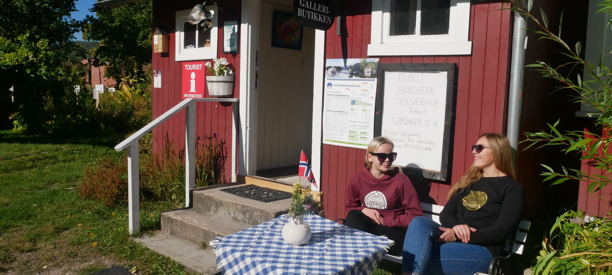 Half-day morning "Cultural-historical taster" (boat first)